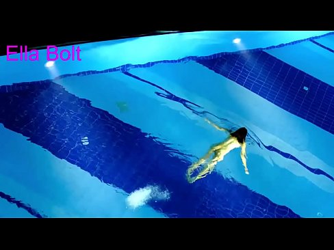 ❤️ Ech kann net ophalen ze kucken, jonk Blond gefaange schwammen plakeg am ELLA BOLT Resort Pool ❌ Porno op lb.centr-klassiki.ru ❌
